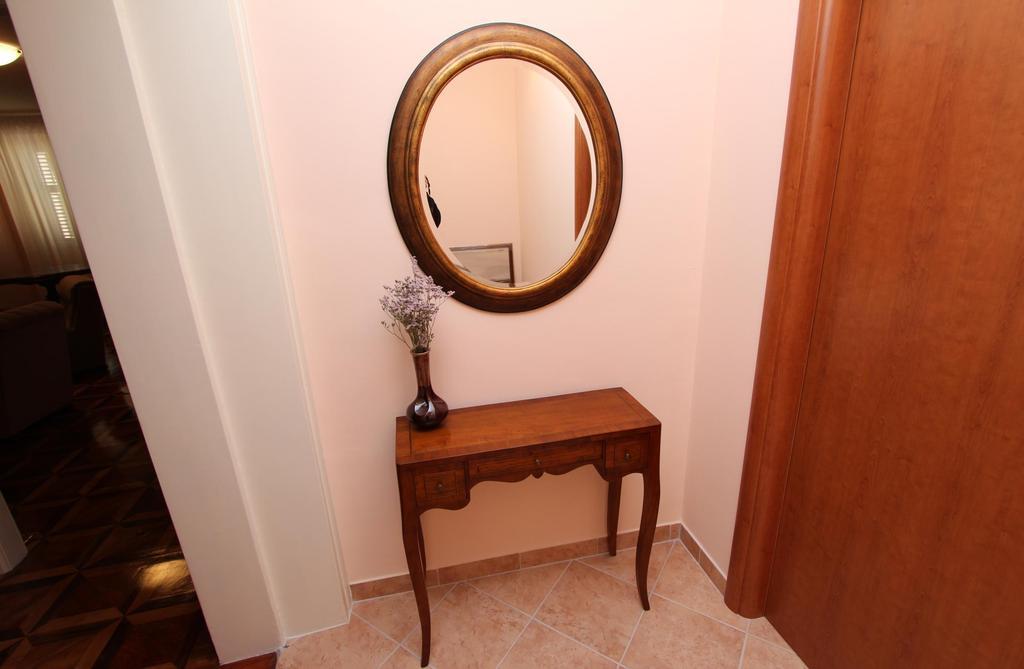 Apartments Casa Menis Rovinj Luaran gambar