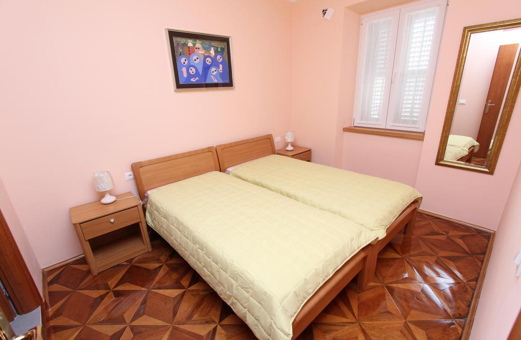 Apartments Casa Menis Rovinj Bilik gambar