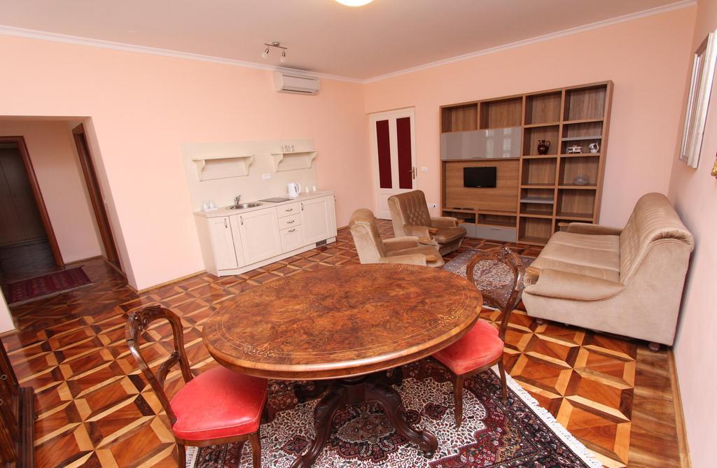 Apartments Casa Menis Rovinj Bilik gambar